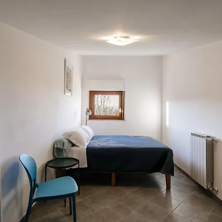 Guesthost - Cozy In Colonna San Marco With View Siena