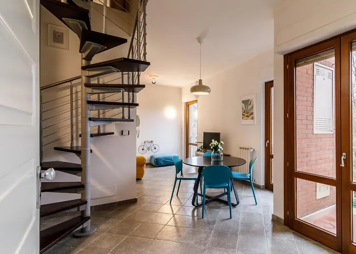 Apartamento Guesthost - Cozy In Colonna San Marco With View Siena