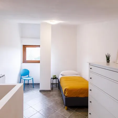 Apartman Guesthost - Cozy In Colonna San Marco With View *