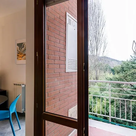 Apartman Guesthost - Cozy In Colonna San Marco With View *